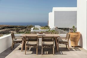 Vedema, a Luxury Collection Resort, Santorini
