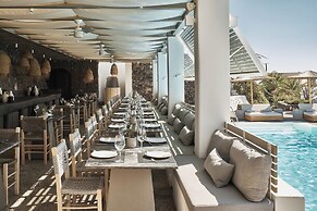 Vedema, a Luxury Collection Resort, Santorini