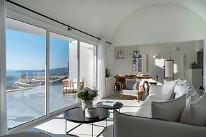 Vedema, a Luxury Collection Resort, Santorini