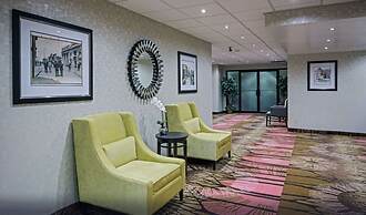 Quality Inn & Suites Regina Downtown