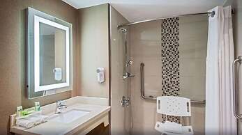 Quality Inn & Suites Regina Downtown