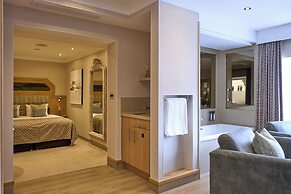 Fairlawns Hotel and Spa