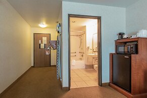 Quality Inn & Suites University