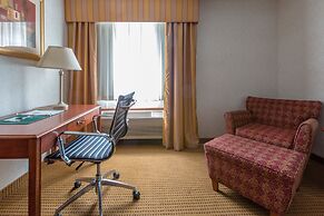 Quality Inn & Suites University