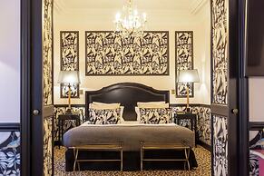 West End Hotel