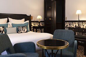 West End Hotel
