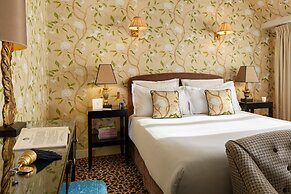 West End Hotel