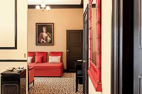 West End Hotel