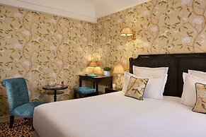 West End Hotel
