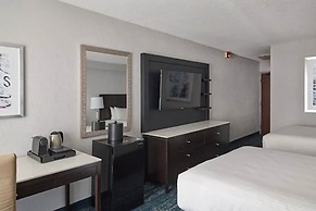 Chelsea Hotel, Toronto