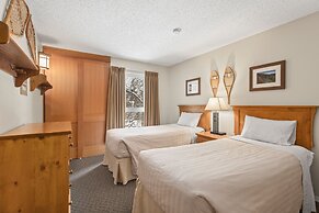 Tantalus Resort Lodge