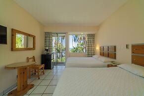 La Concha Beach Hotel & Club