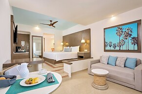Sunscape Cancun All-Inclusive Resort & Spa by Hyatt