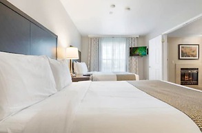 Chase Suite Hotel Newark-Fremont