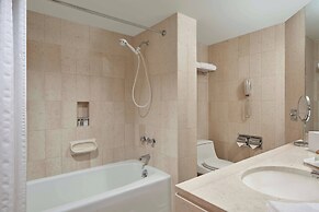 Metropolitan Hotel Vancouver by Marriott