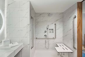 Metropolitan Hotel Vancouver by Marriott