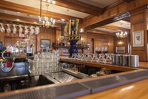 Hawthorne Hotel