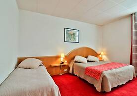 Hotel Oasis