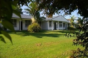 Colonial Court Motor Inn