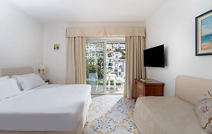 Hotel Syrene