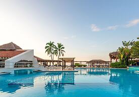 Park Royal Beach Ixtapa - All Inclusive