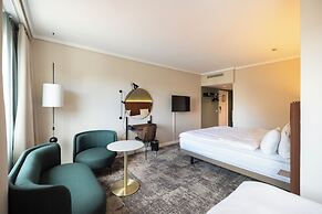 Imperial Hotel