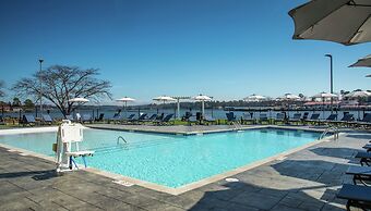DoubleTree by Hilton Hot Springs