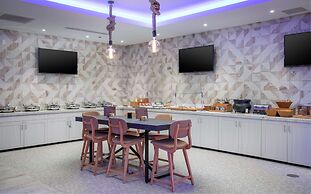 DoubleTree by Hilton Hot Springs