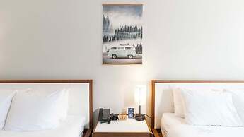 Adara Hotel