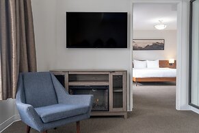 Adara Hotel
