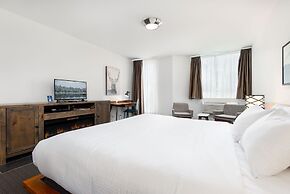 Adara Hotel