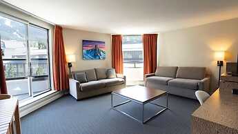 Adara Hotel