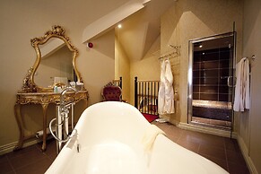 Coombe Abbey Hotel