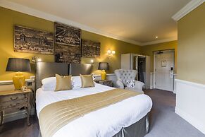 Coombe Abbey Hotel