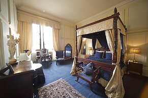 Coombe Abbey Hotel