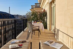 Hotel Raphael