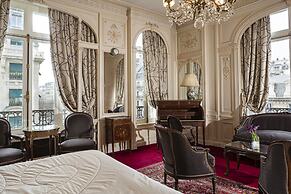 Hotel Raphael