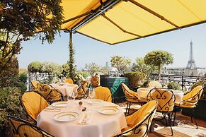 Hotel Raphael
