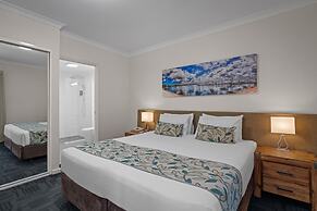 Broadwater Resort Como
