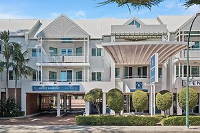 Broadwater Resort Como