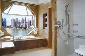 The Ritz-Carlton, Millenia Singapore