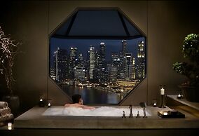 The Ritz-Carlton, Millenia Singapore