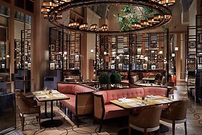 The Ritz-Carlton, Millenia Singapore