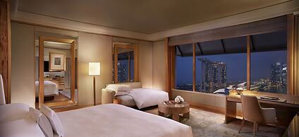 The Ritz-Carlton, Millenia Singapore