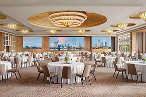 The Ritz-Carlton, Millenia Singapore