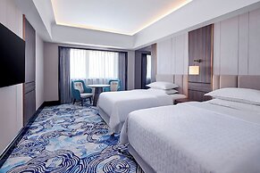 Sheraton Surabaya Hotel and Towers