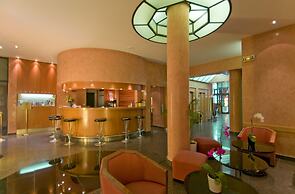 Opera Cadet Hotel