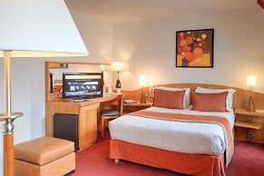 Opera Cadet Hotel