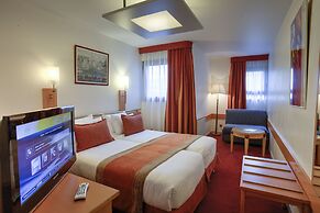 Opera Cadet Hotel