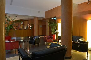 Opera Cadet Hotel